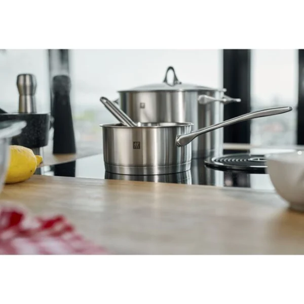 ZWILLING  ESSENCE| Batería de cocina 5-pzs, 18/10 Acero inoxidable- 66220-002 - Imagen 5